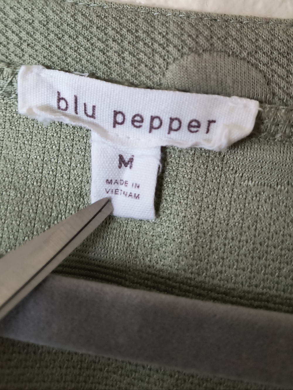 Blu Pepper Sage Green Textured Pullover - Picture 6 of 10